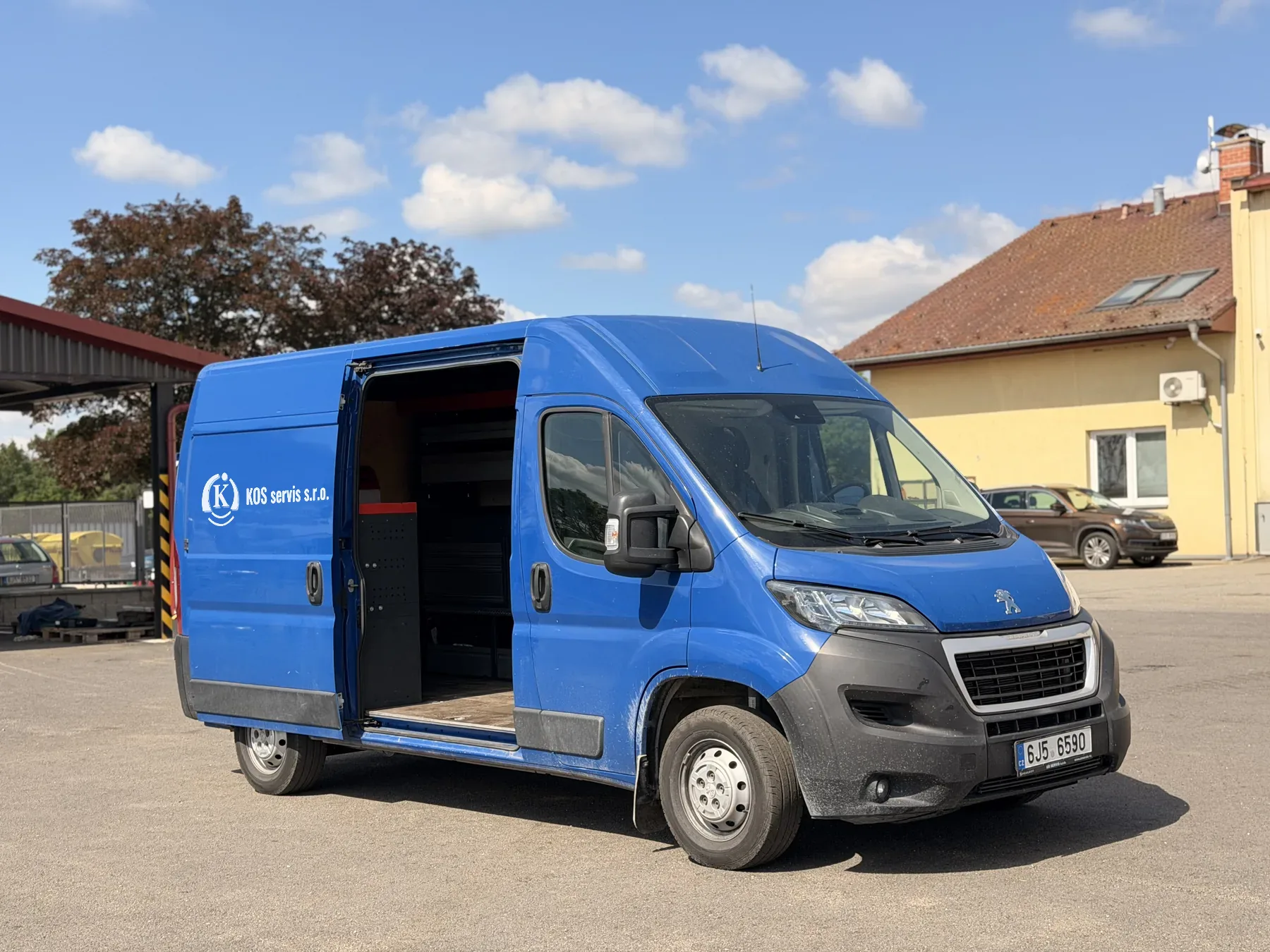 Servisní dodávka KOS servis – foto 1